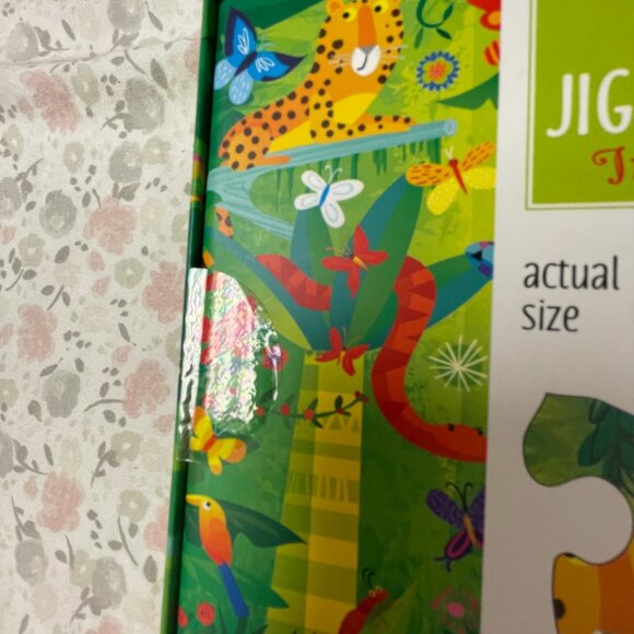 NWT - Usborne Book & 100 Piece Puzzle Box Set for kids - "In the Jungle" - Picture 4 of 8